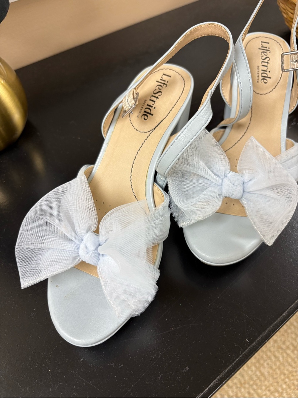 Life Stride Pale Blue Slingback Sandals with Tulle Bow size 6.5